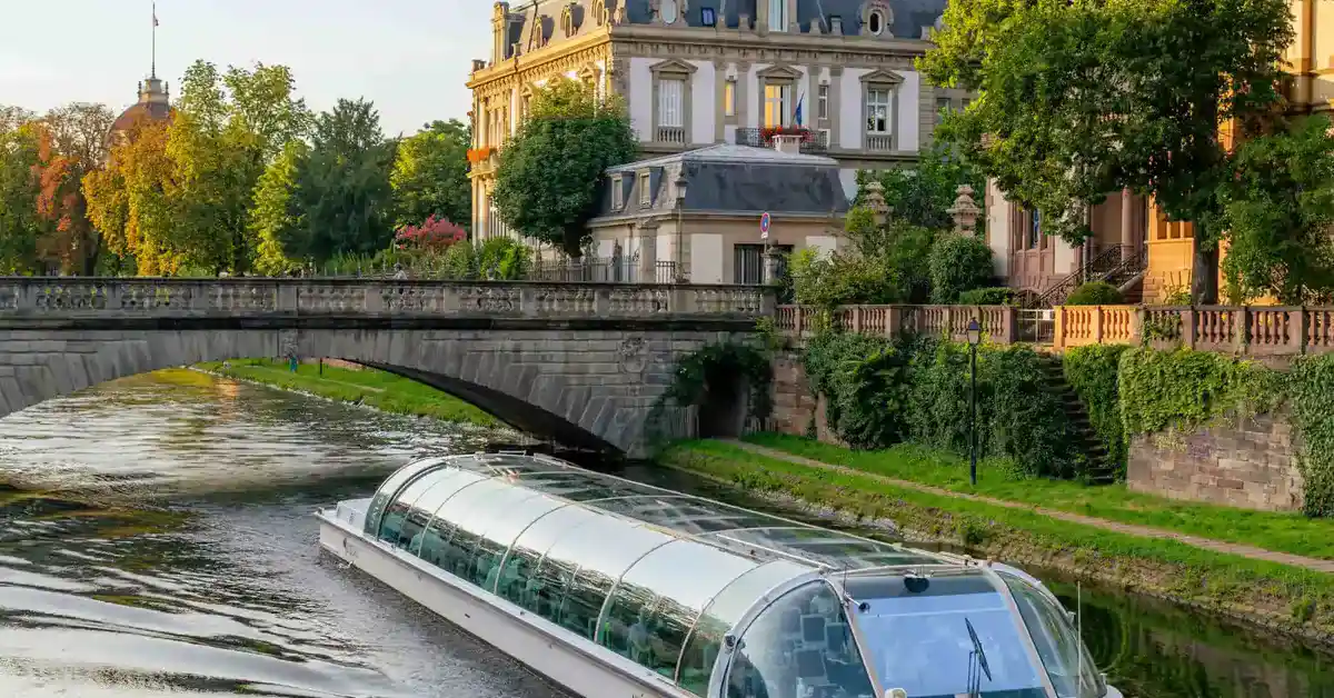 Boat trip on the canals of Strasbourg