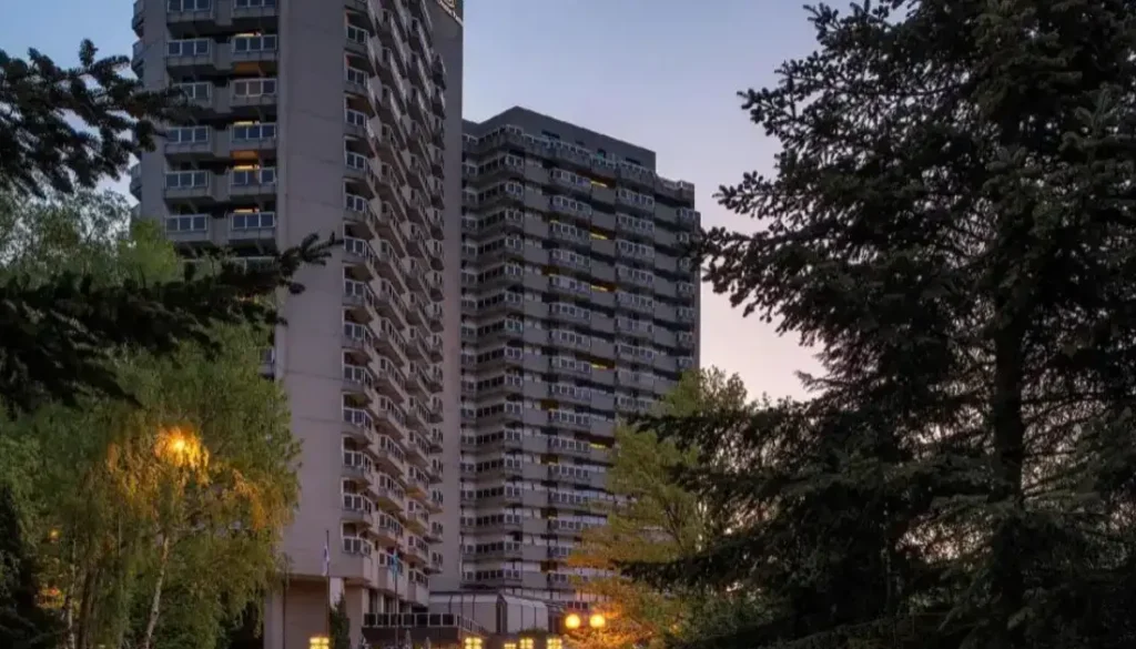 Doubletree by Hilton Luxembourg Hotel