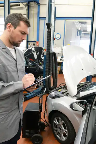 Technisches KFZ Gutachten Mannheim Technisches KFZ Gutachten Mannheim